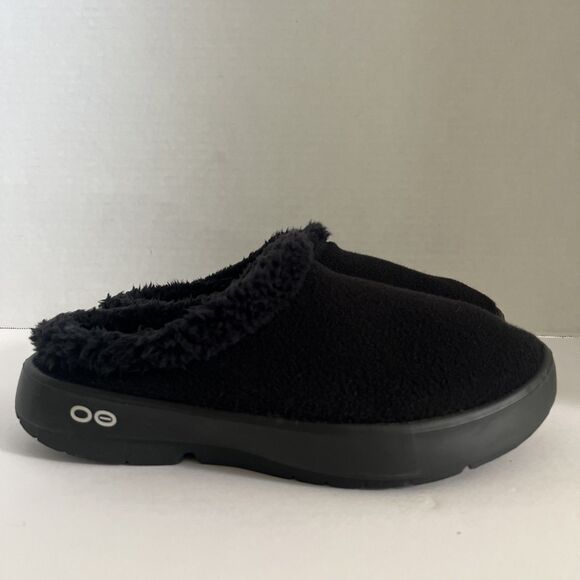 OOFOS OOmg Luxe Clog Men Black Brand New Recovery Faux Fur Slipper Comfort SZ 10 main image 8